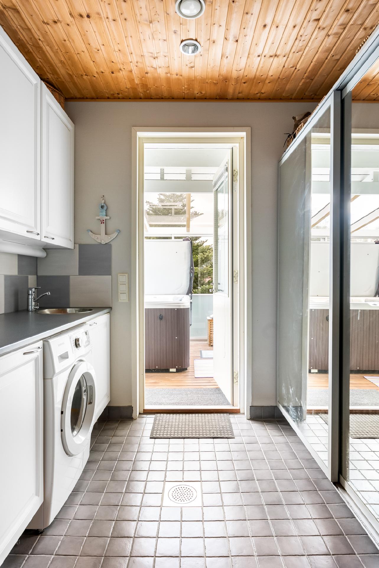 Peltorinne 5, Siuntio