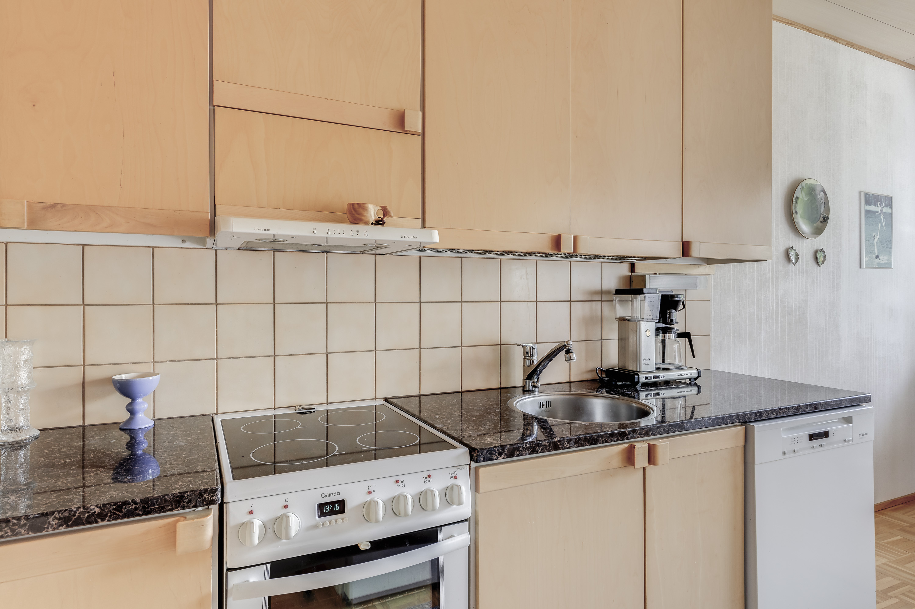 Rasinkuja 5, Tapaninkylä, Helsinki