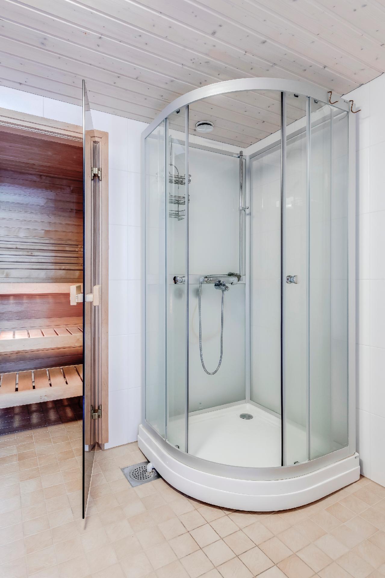 Rasinkuja 5, Tapaninkylä, Helsinki