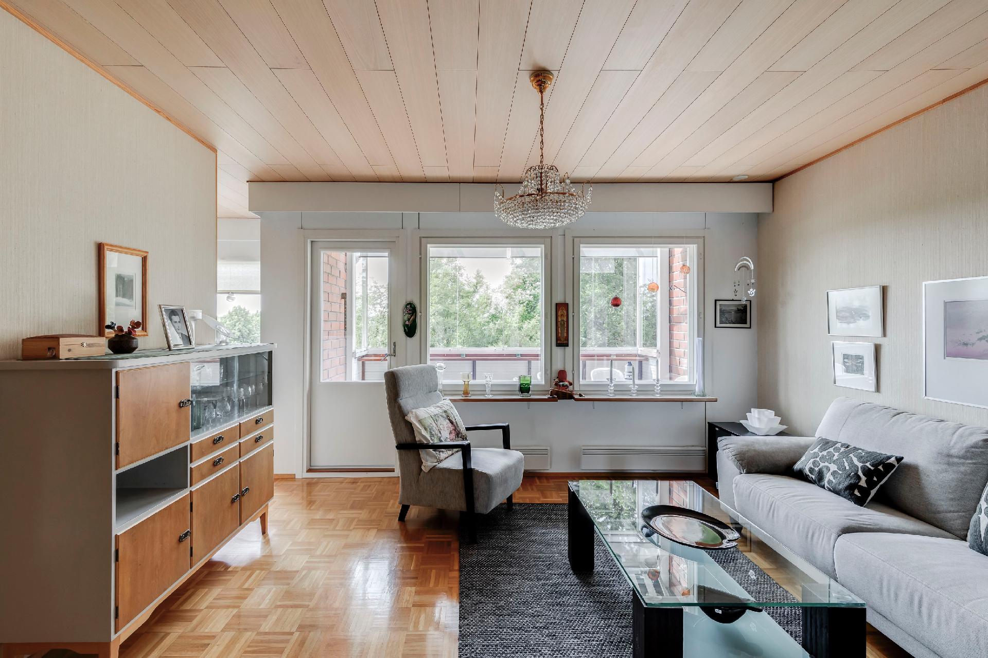 Rasinkuja 5, Tapaninkylä, Helsinki