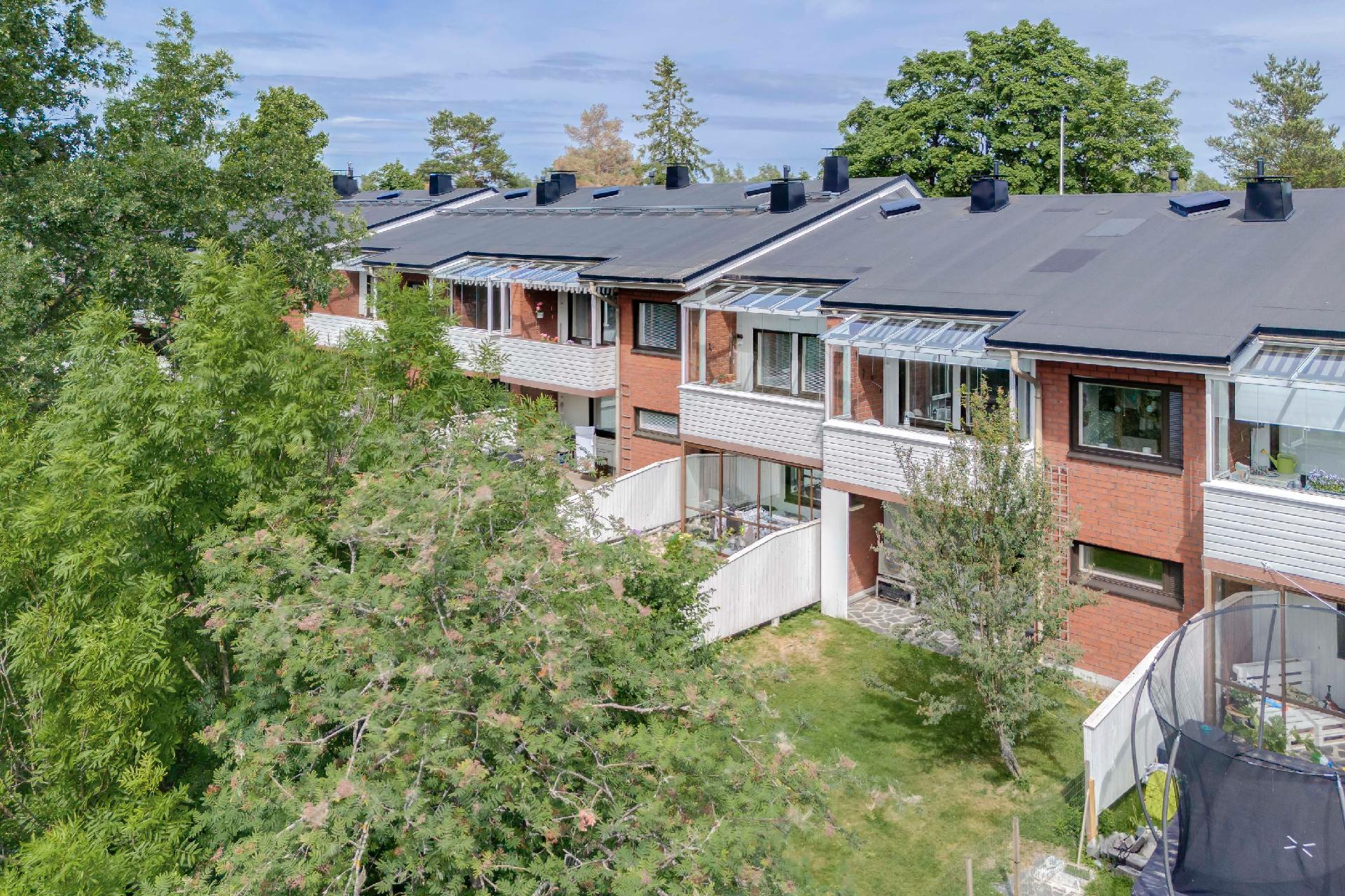 Rasinkuja 5, Tapaninkylä, Helsinki