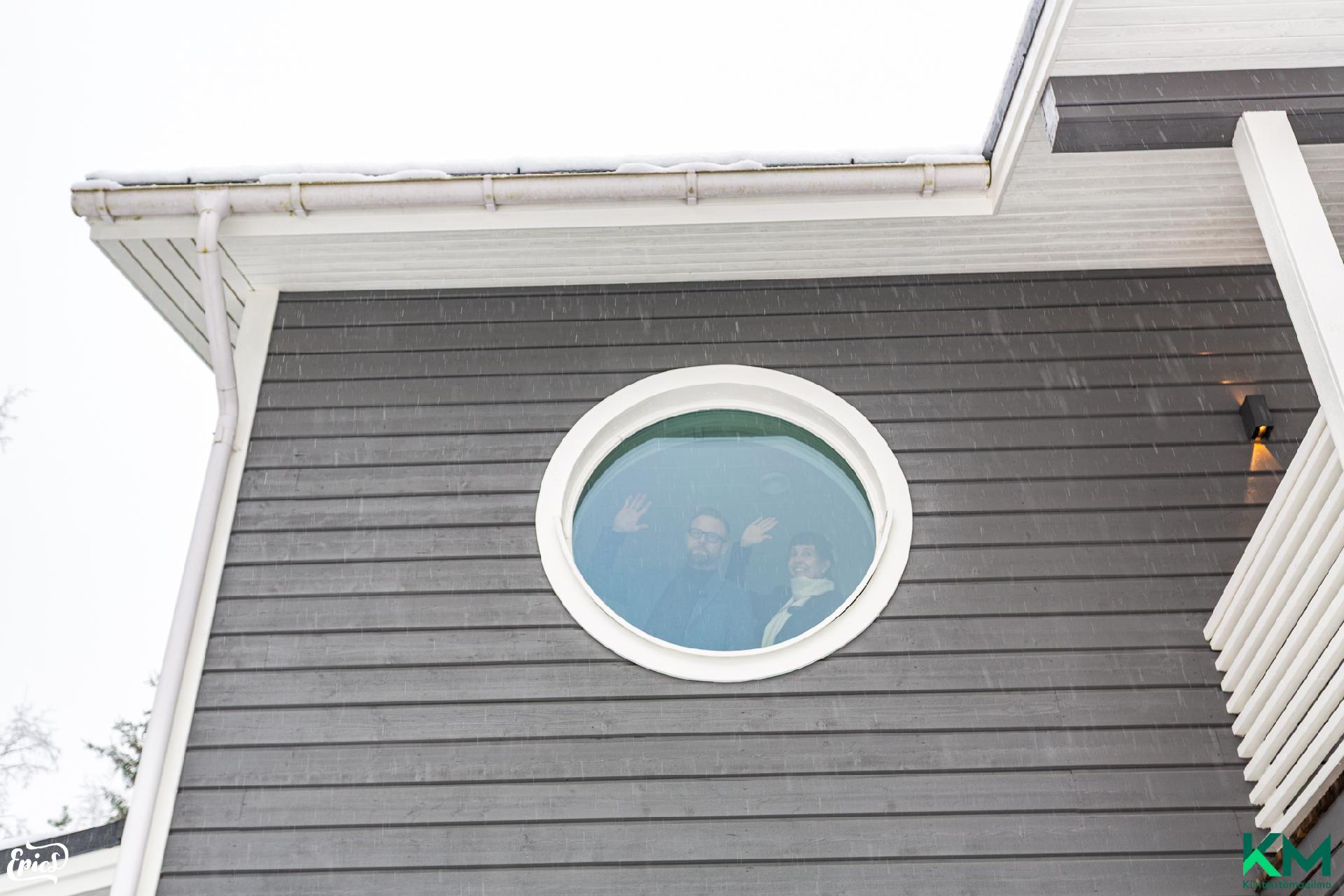 Sovi esittely Timo 0505437369 tai Linda 0505436003