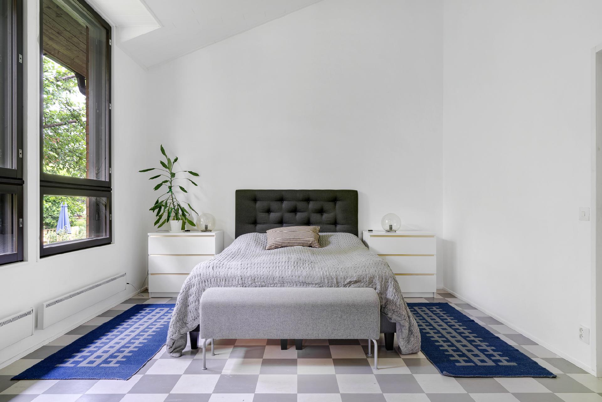 Ns. ateljeetila päämakuuhuoneena