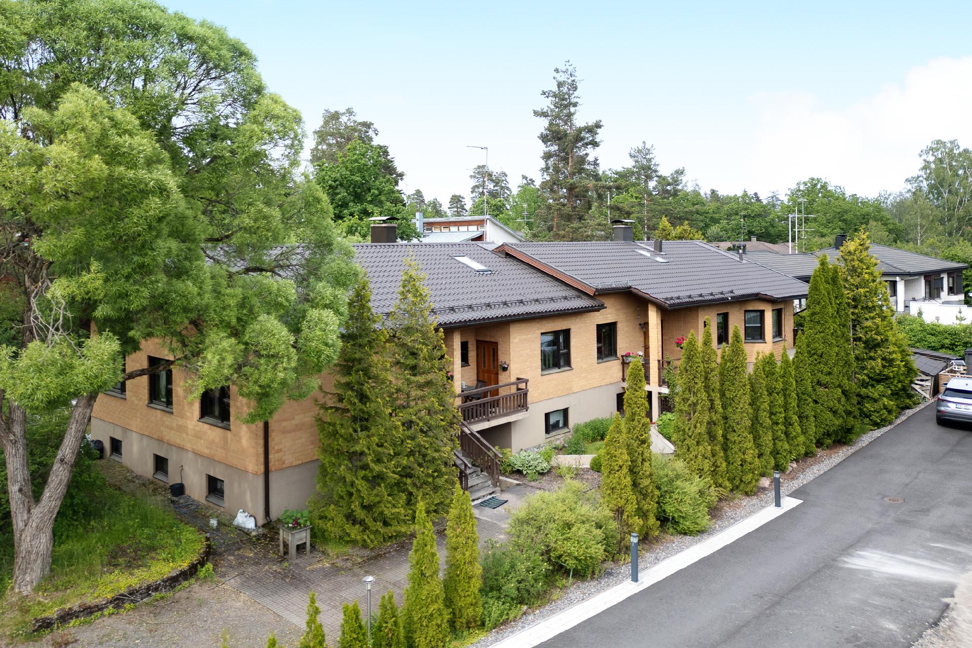 Kolmas Huvilatie 11, Laaksolahti, Espoo