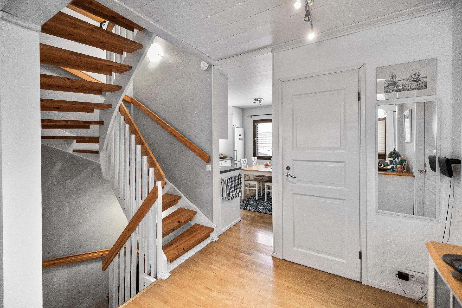 Aleksis Kiven tie 39, Sompio, Kerava