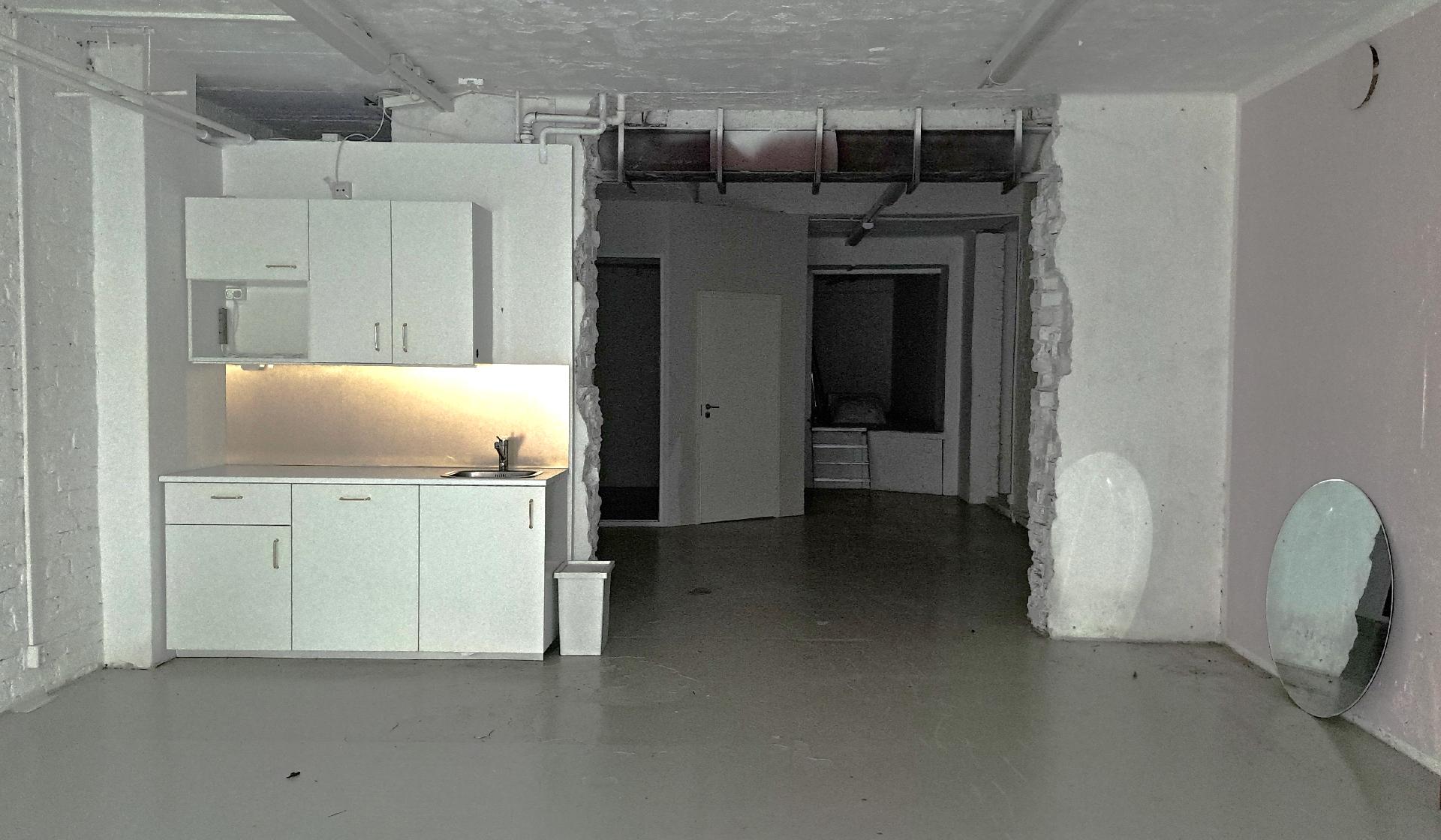 etuhuone ja keittotila