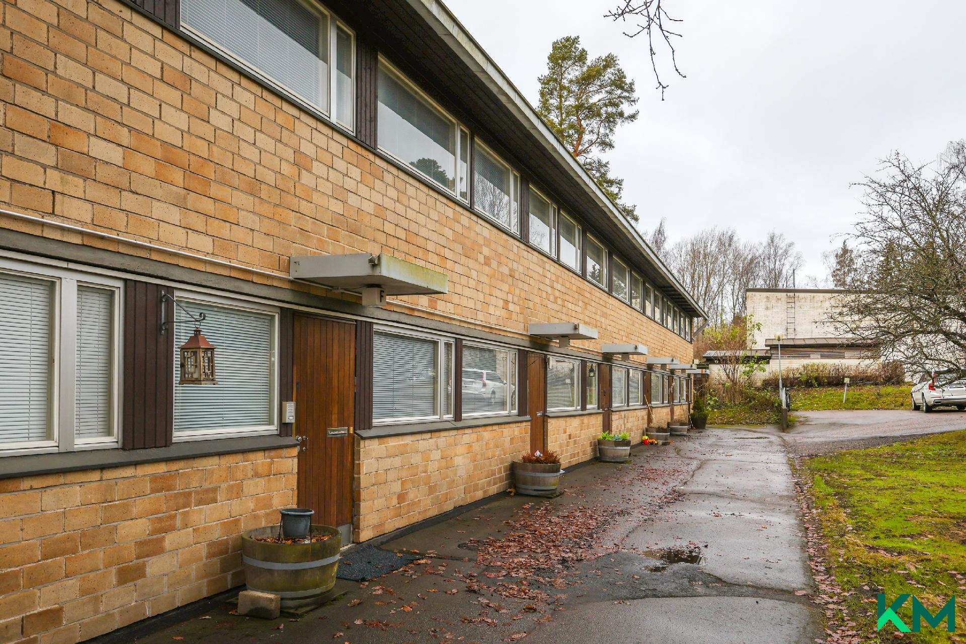 Raaseporintie 4, Puotinharju, Helsinki