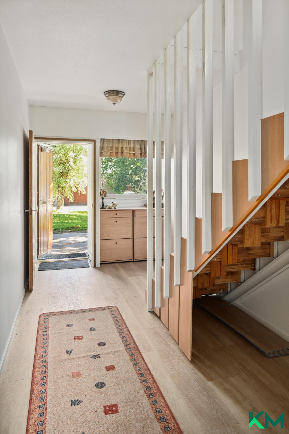 Raaseporintie 4, Puotinharju, Helsinki