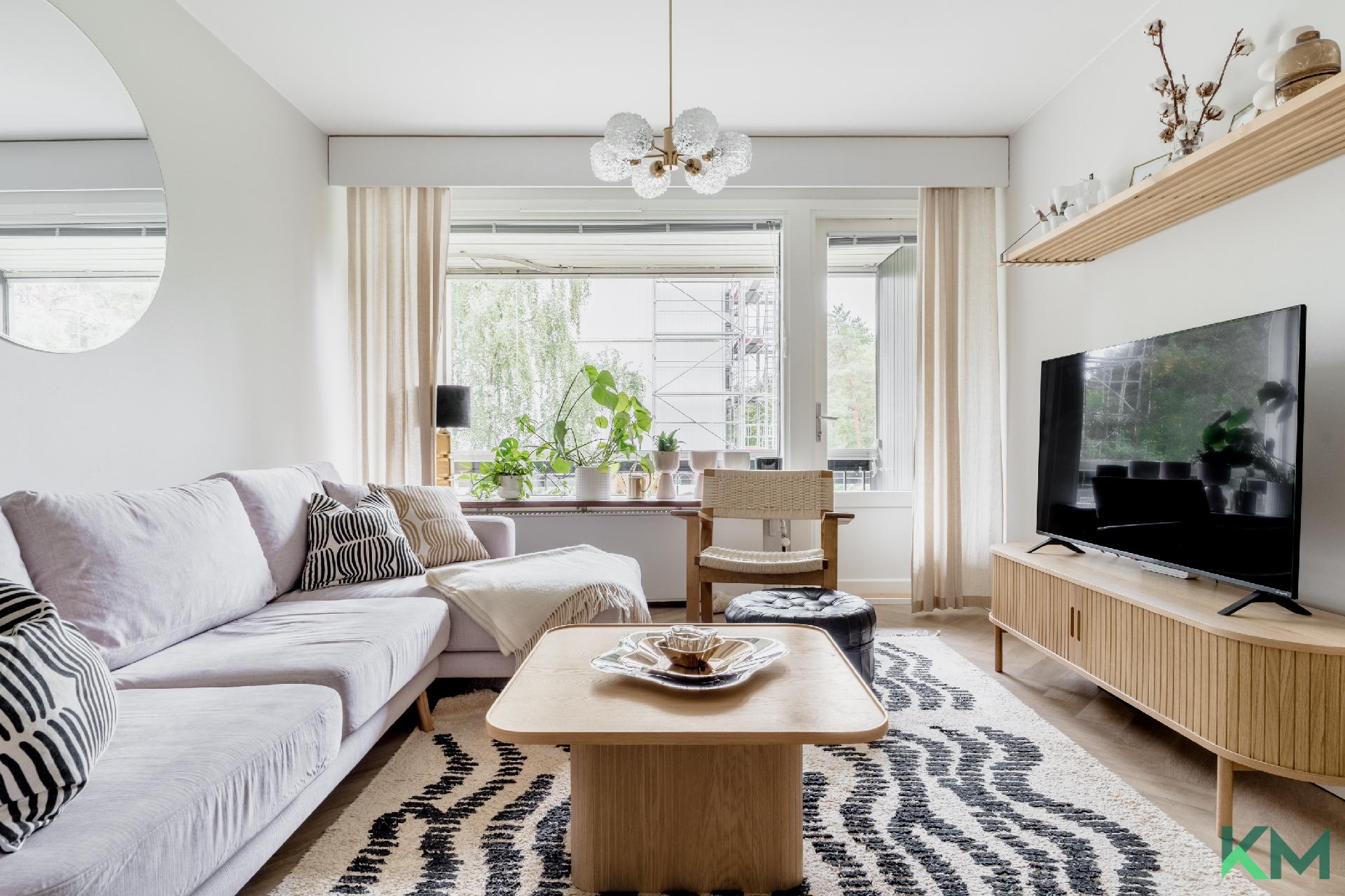 Tuulimyllyntie 6, Myllypuro, Helsinki