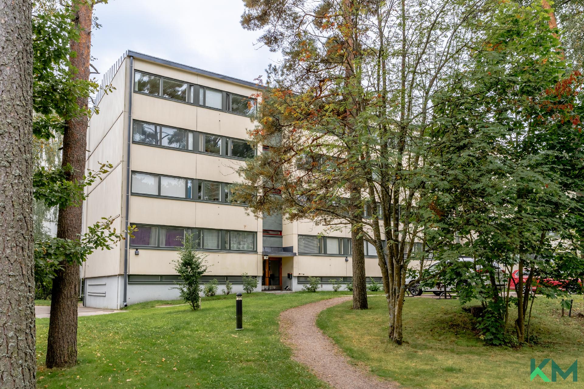 Tuulimyllyntie 6, Myllypuro, Helsinki