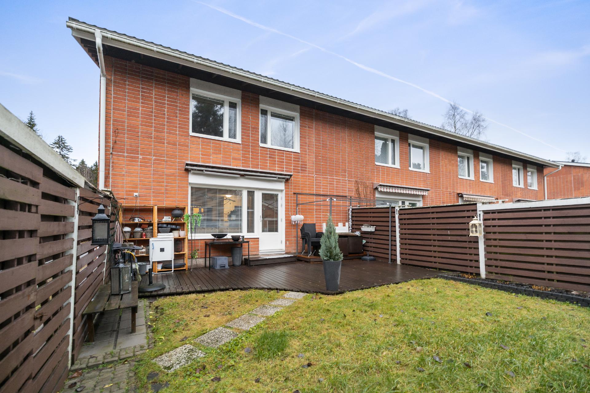 Maalarintie 10, Kilta, Kerava