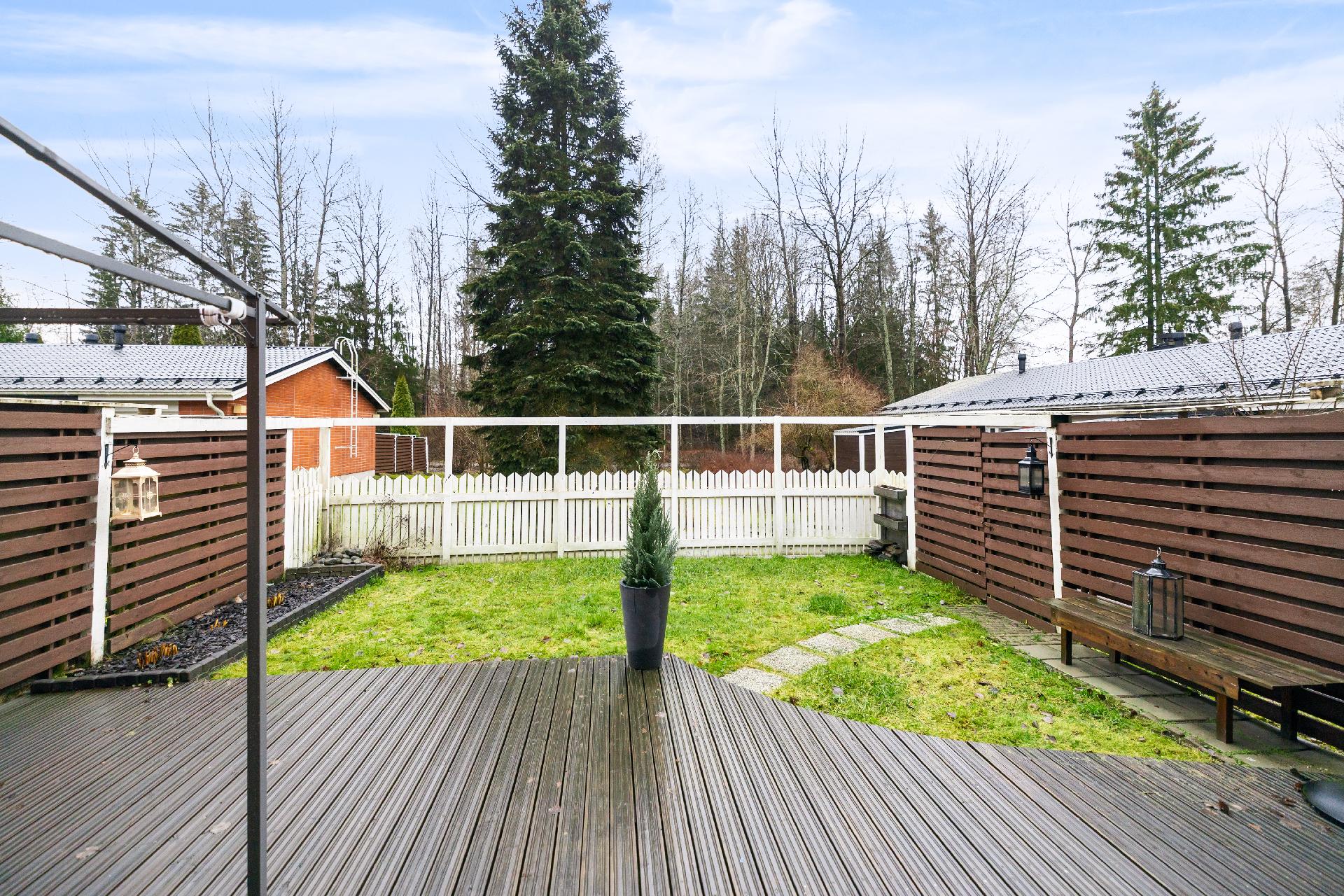 Maalarintie 10, Kilta, Kerava