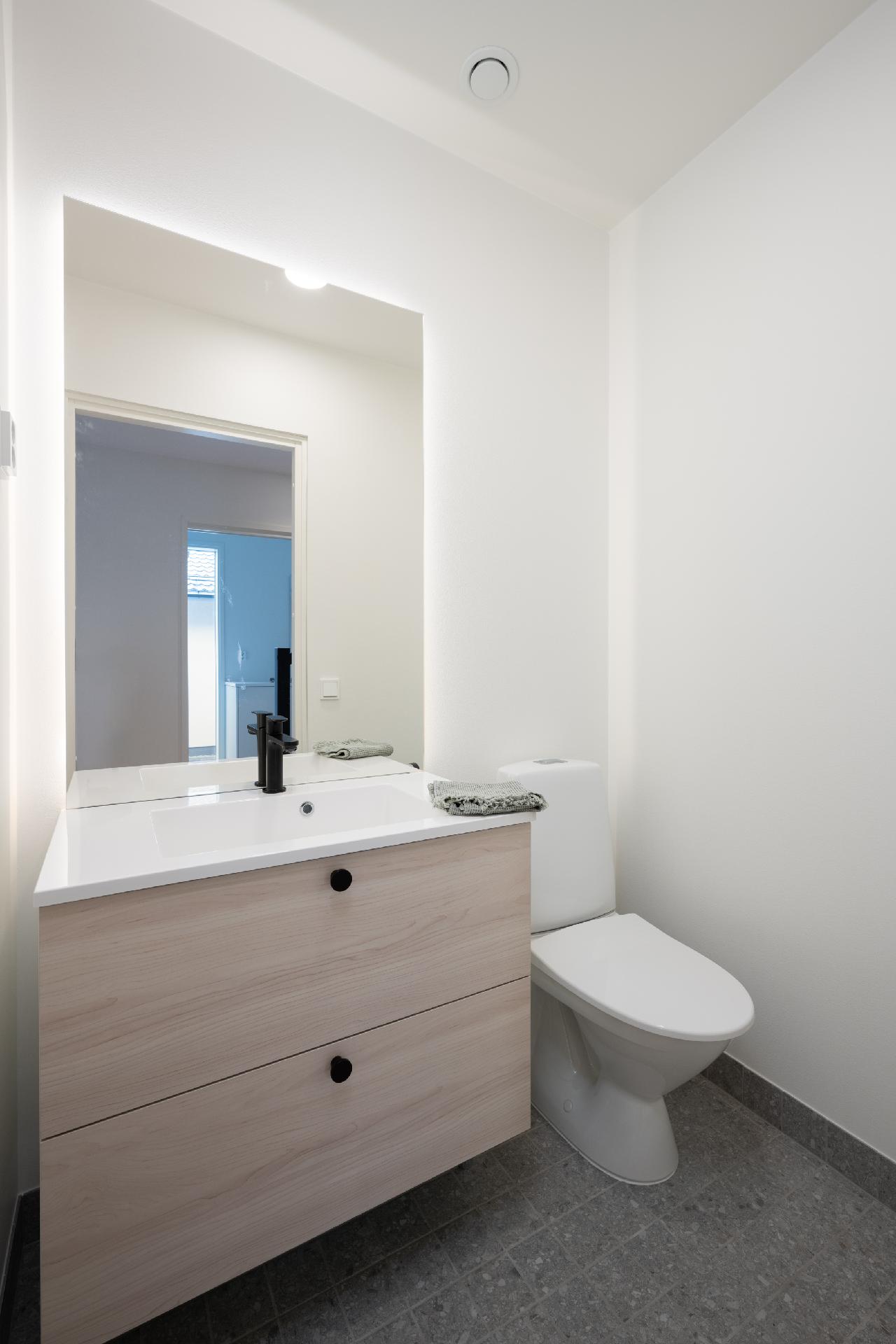 Maaniituntie 12, Kirkonkylä, Nurmijärvi