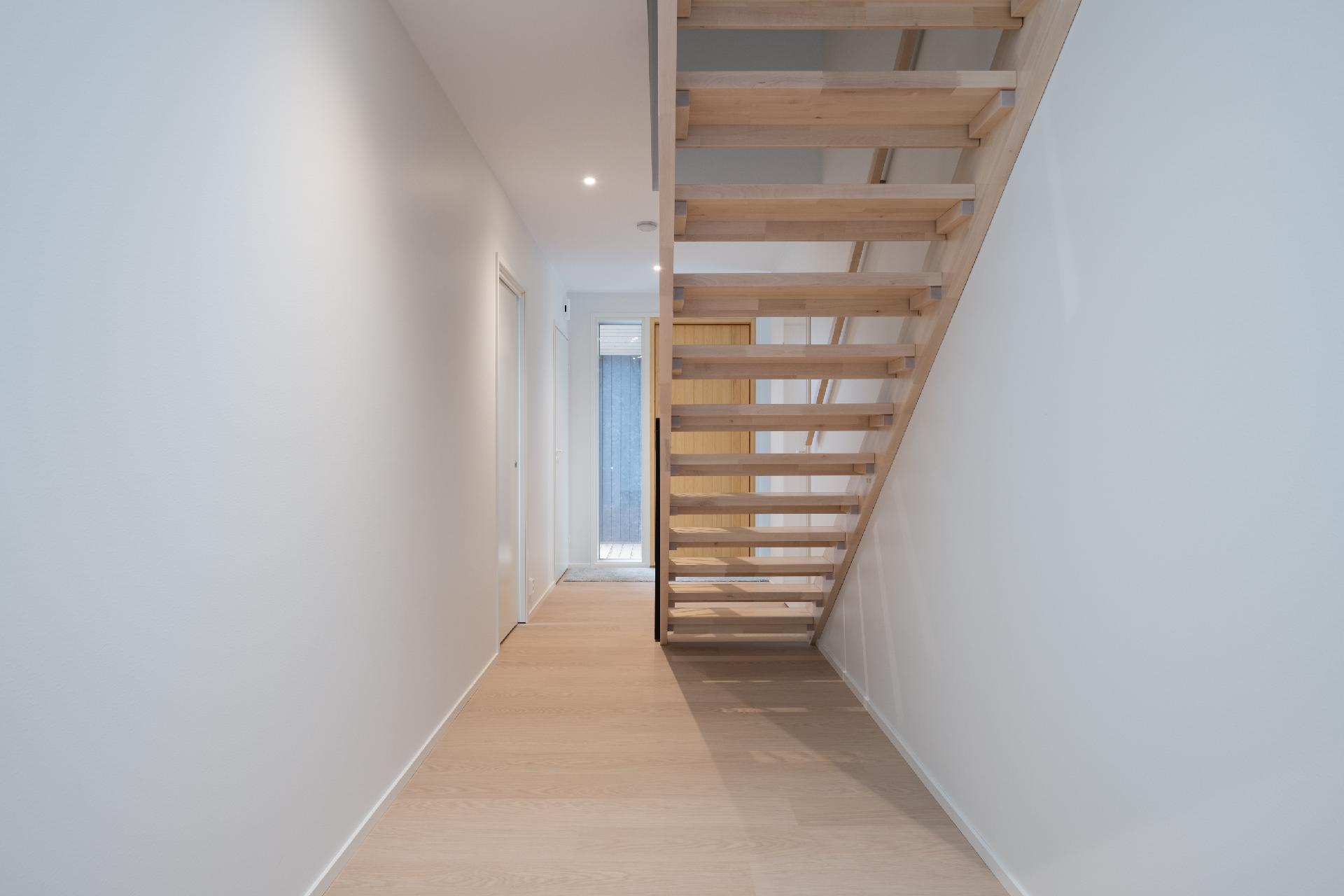 Maaniituntie 12, Kirkonkylä, Nurmijärvi