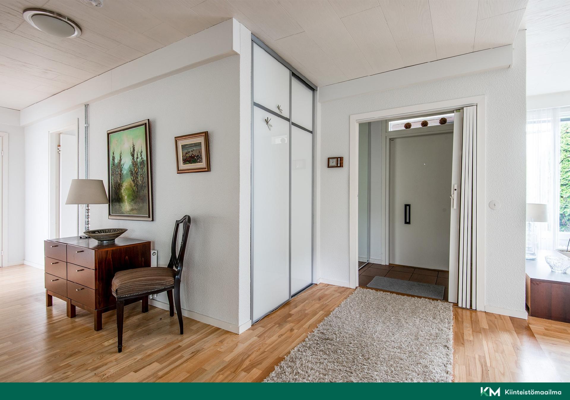 Lautamiehenkatu 4, Keskusta, Raisio