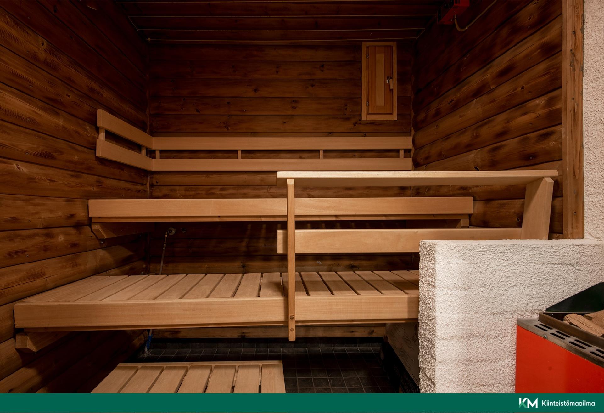 Lautamiehenkatu 4, Keskusta, Raisio