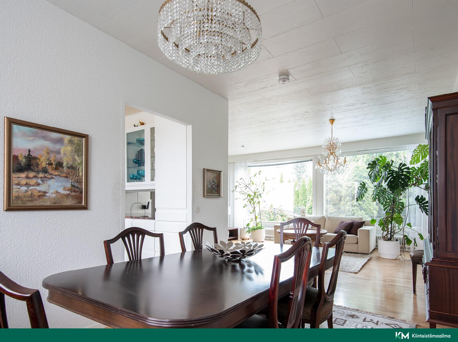 Lautamiehenkatu 4, Keskusta, Raisio