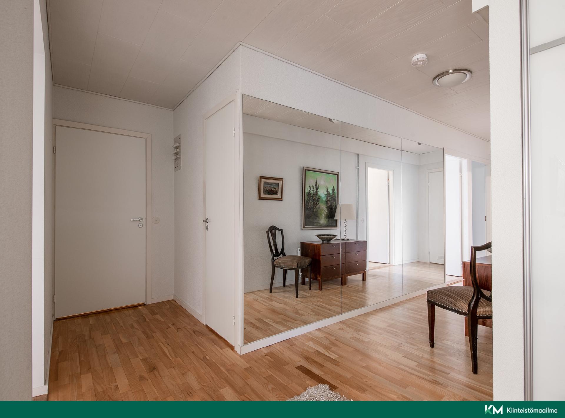 Lautamiehenkatu 4, Keskusta, Raisio