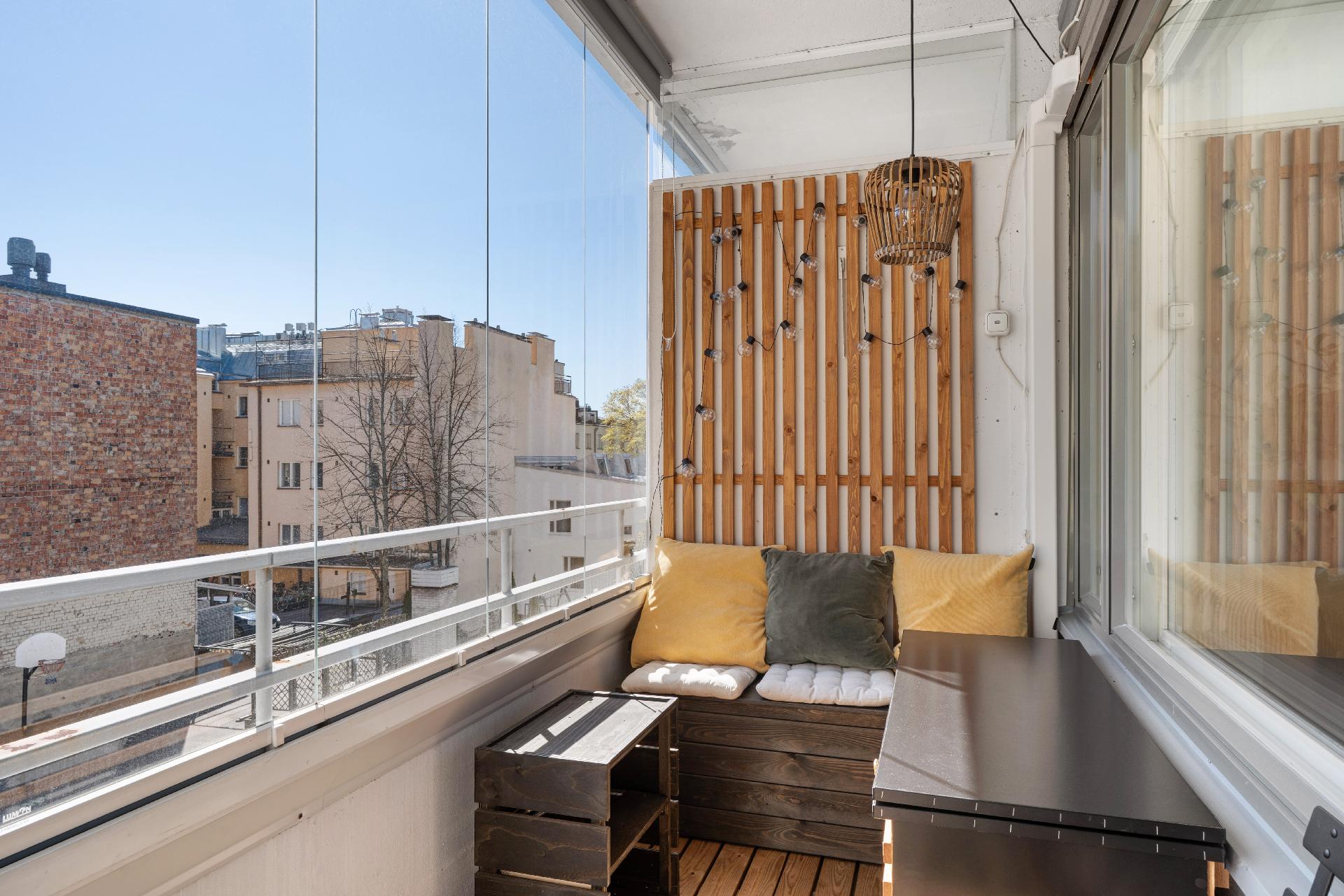 Punavuorenkatu 14, Punavuori, Helsinki