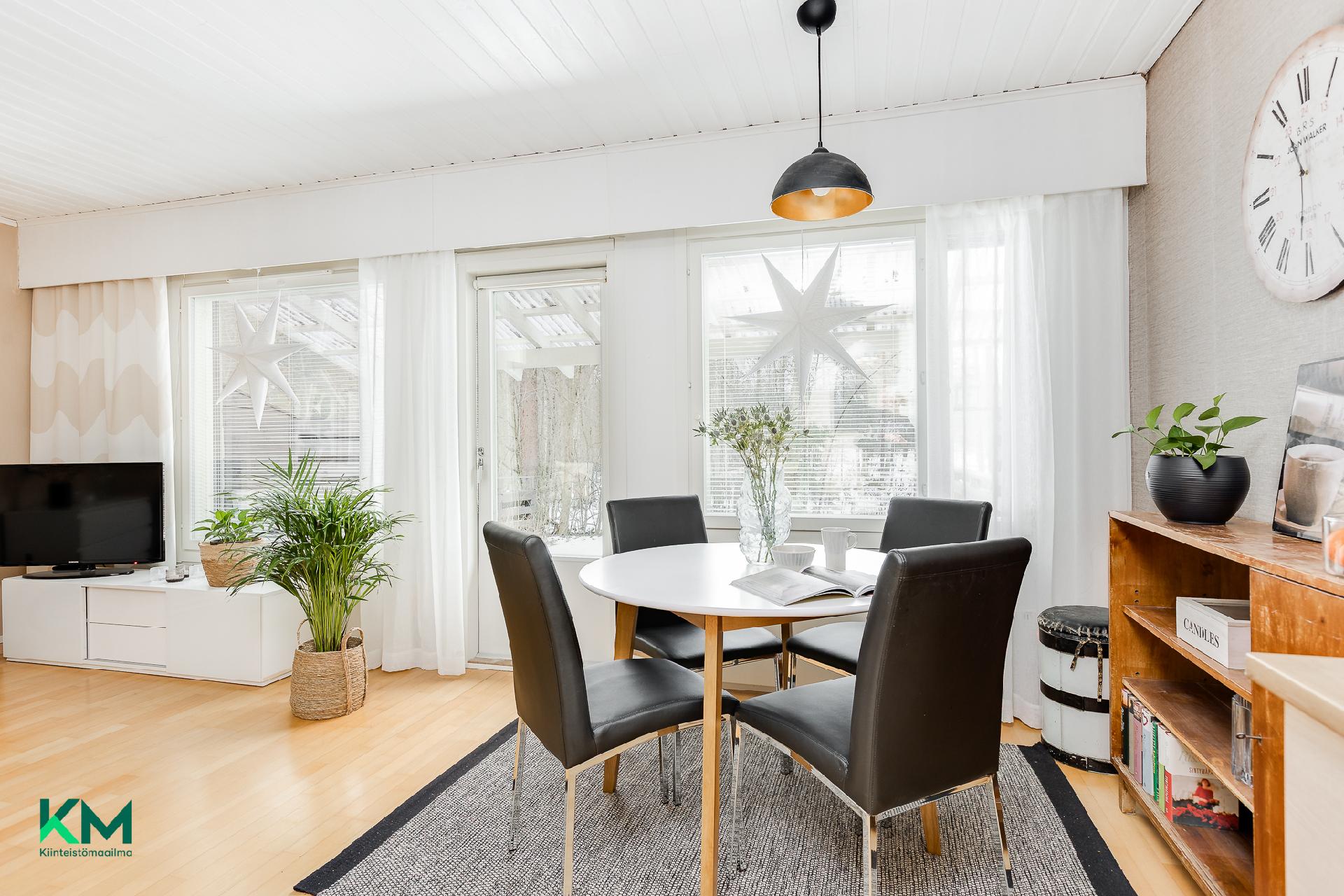 Pitkätie 15, Jääli, Oulu