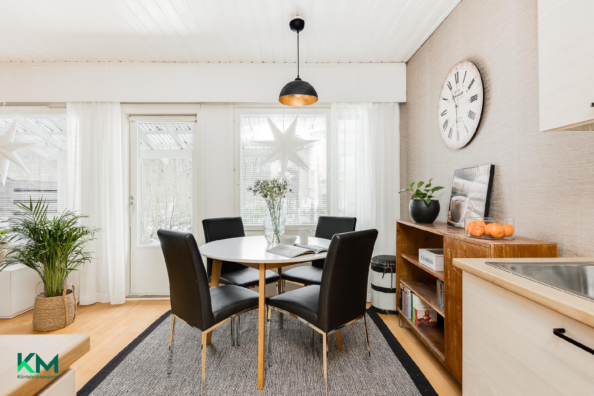 Pitkätie 15, Jääli, Oulu