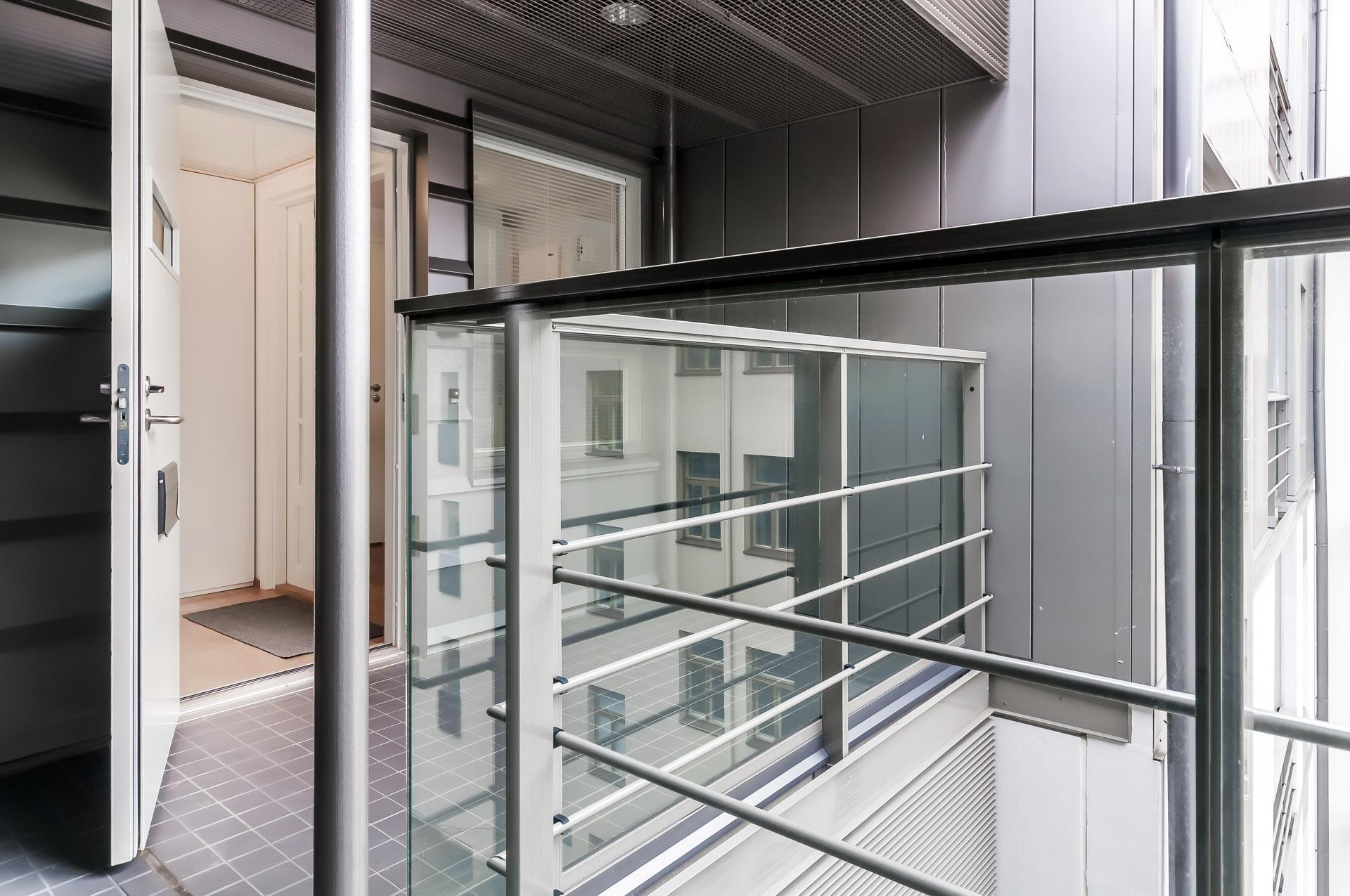 Vuorikatu 4, Kluuvi, Helsinki