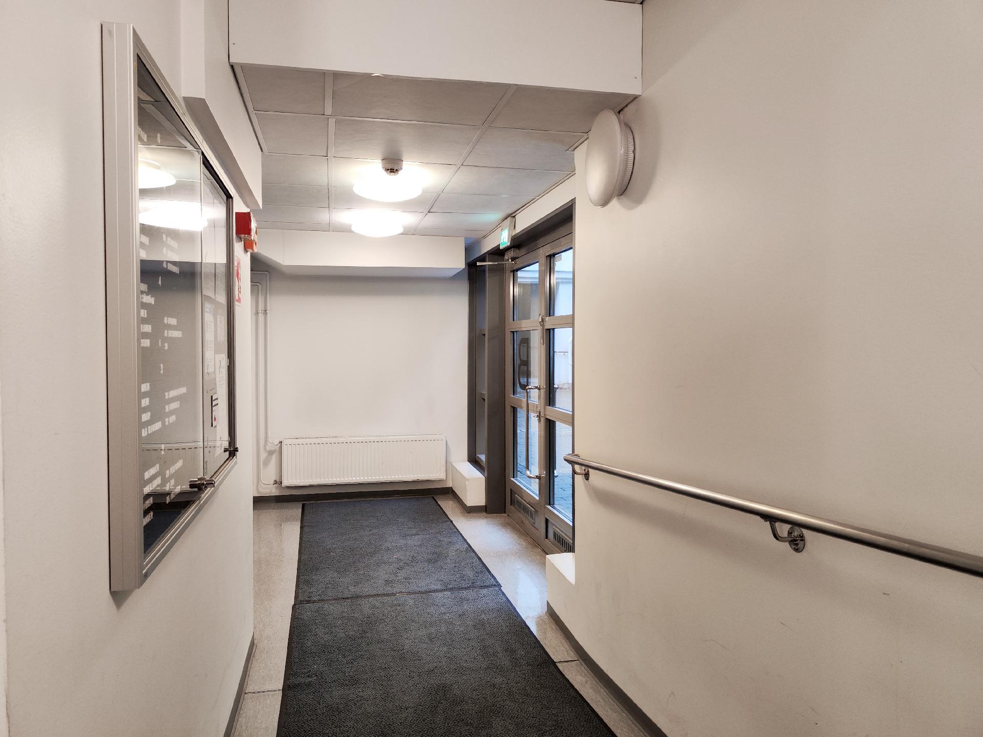 Vuorikatu 4, Kluuvi, Helsinki