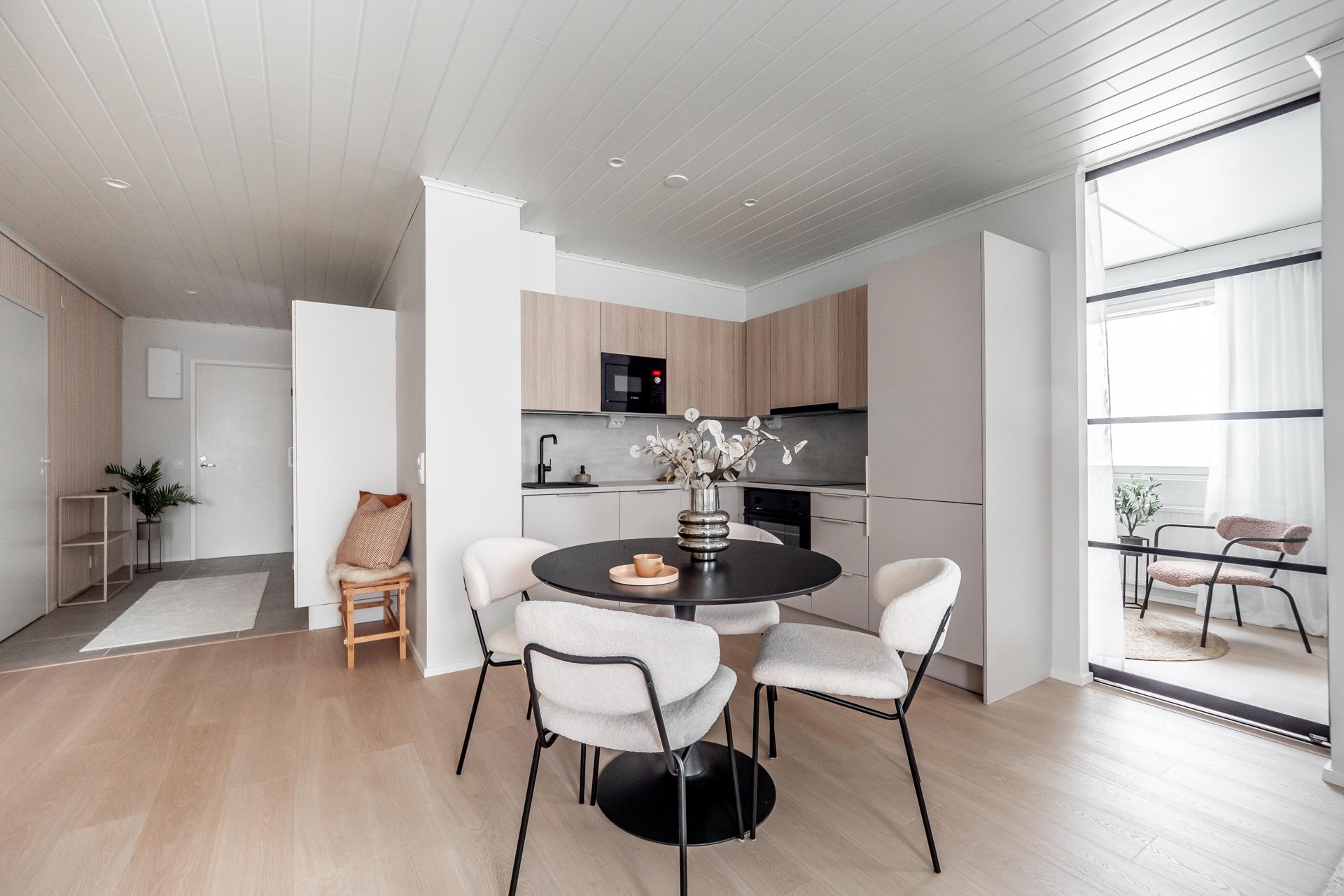 Tuirantie 17, Tuira, Oulu