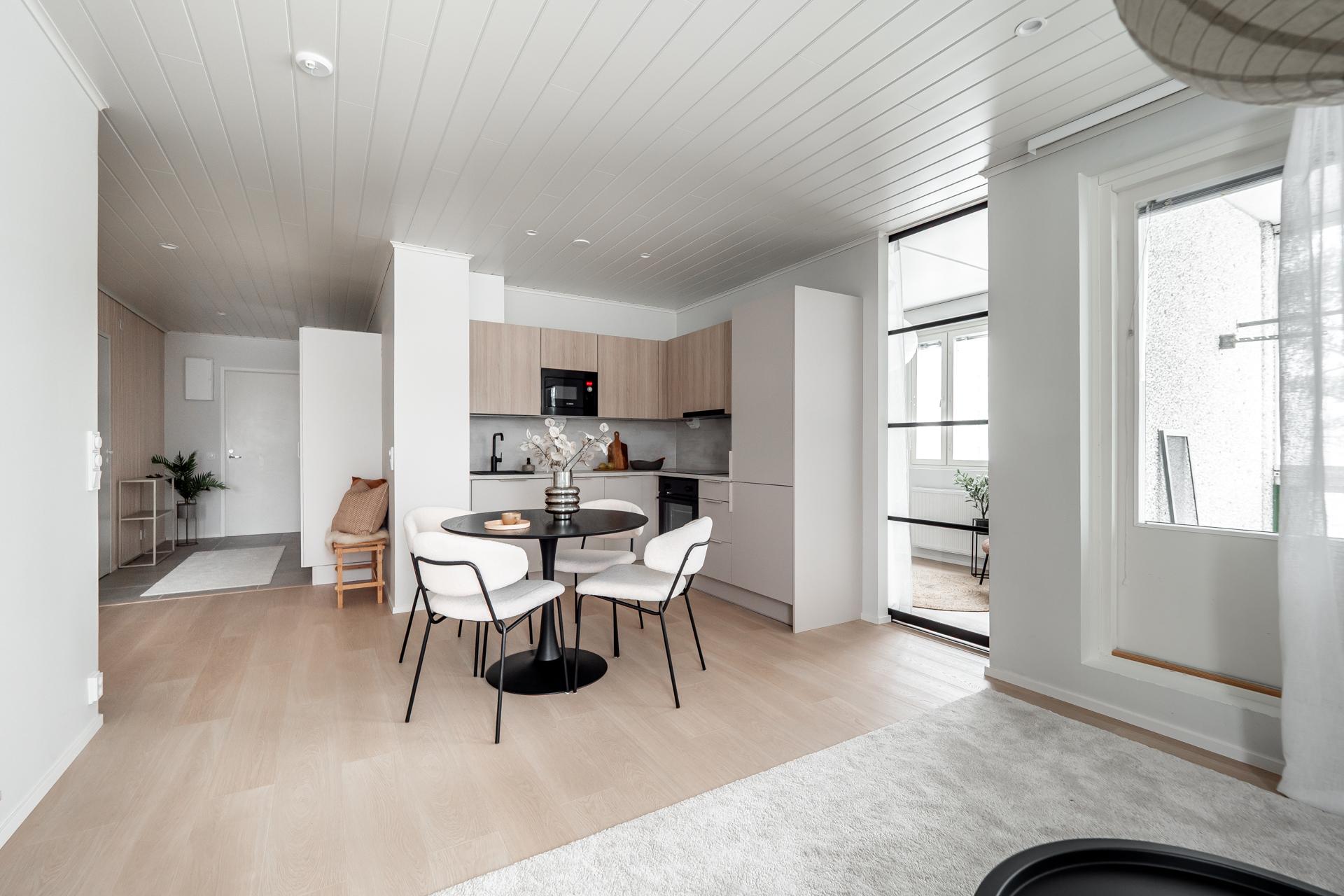 Tuirantie 17, Tuira, Oulu