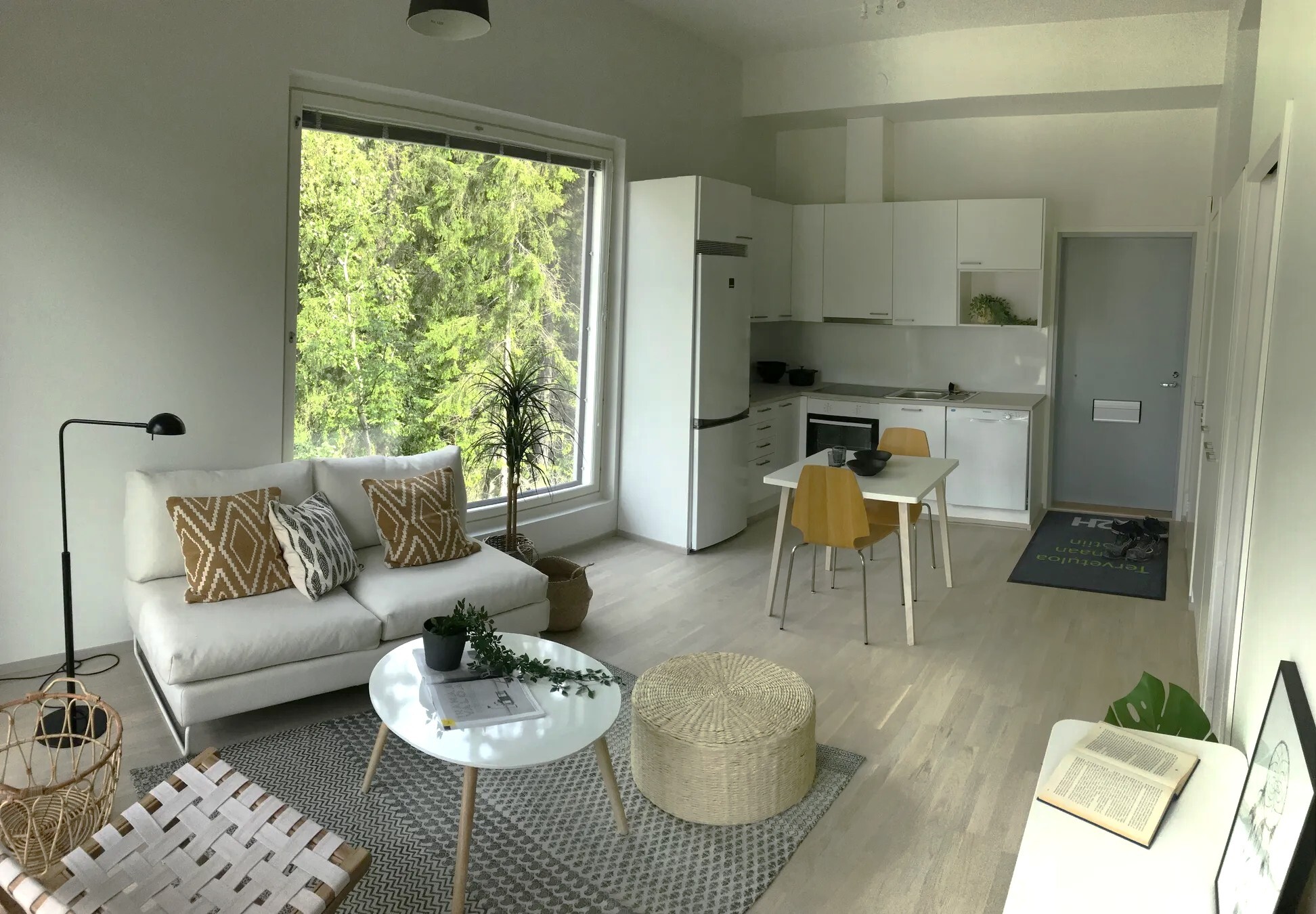 Eestinlaakso 11, Eestinlaakso, Espoo