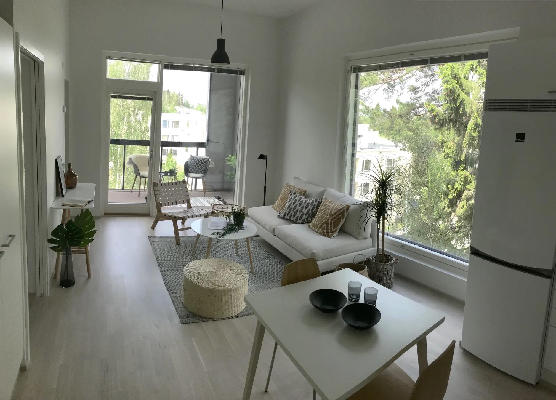 Eestinlaakso 11, Eestinlaakso, Espoo