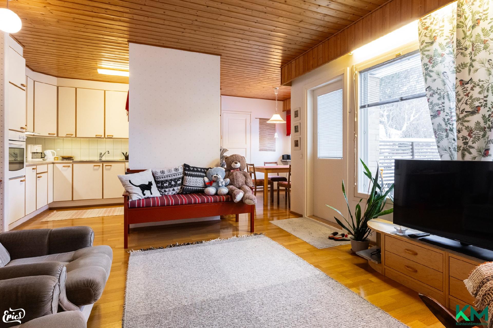 Aurinkorinne 1, Kirkonkylä, Vesilahti