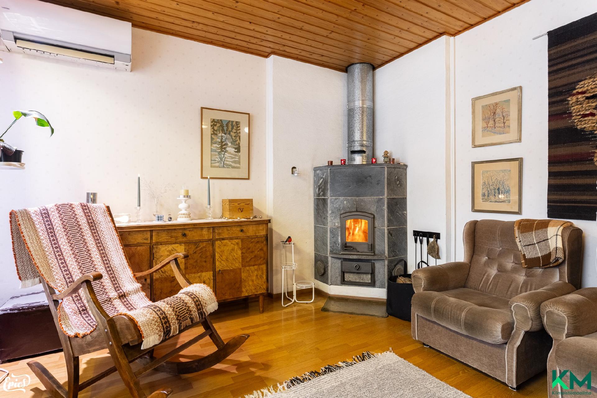 Aurinkorinne 1, Kirkonkylä, Vesilahti