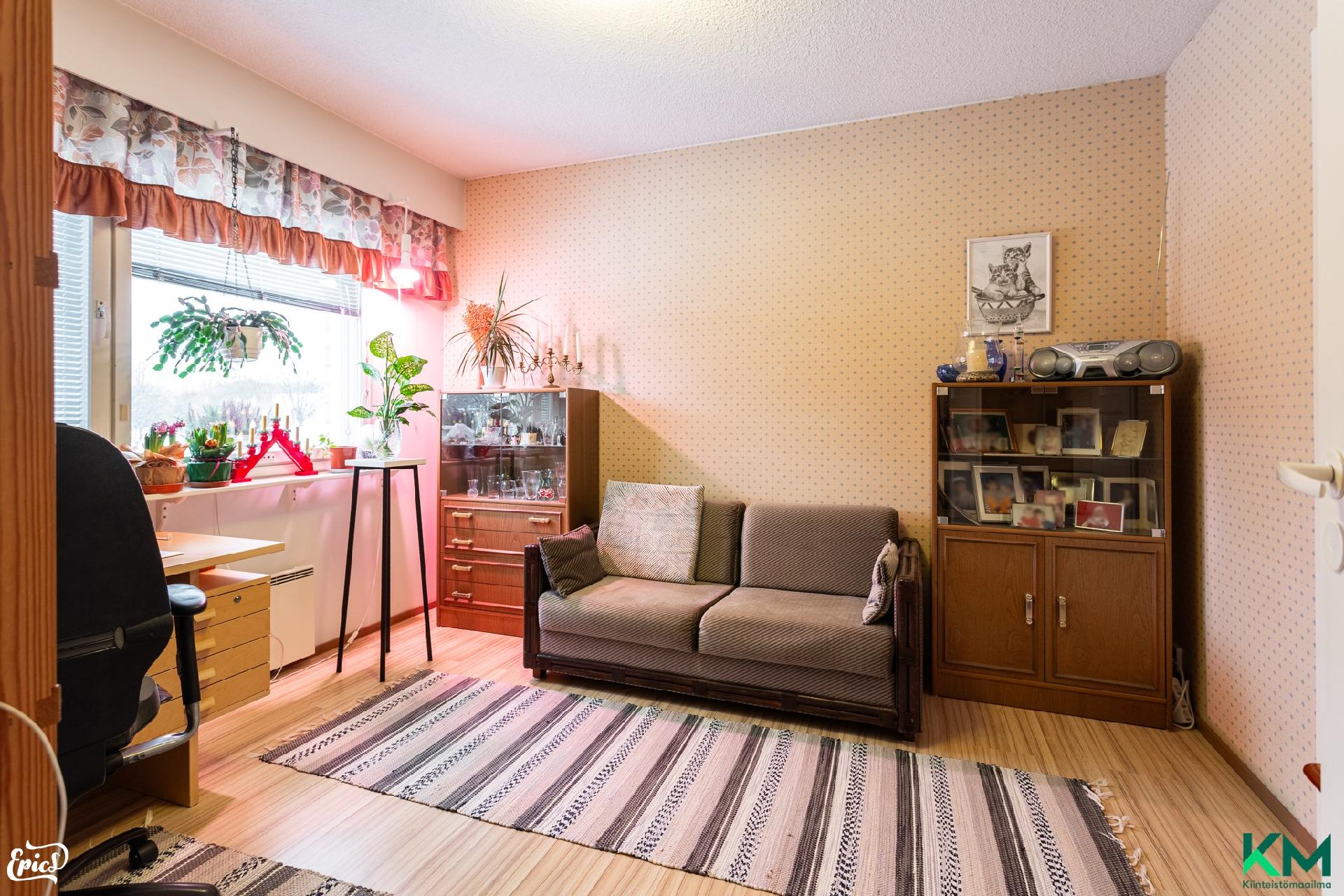 Aurinkorinne 1, Kirkonkylä, Vesilahti