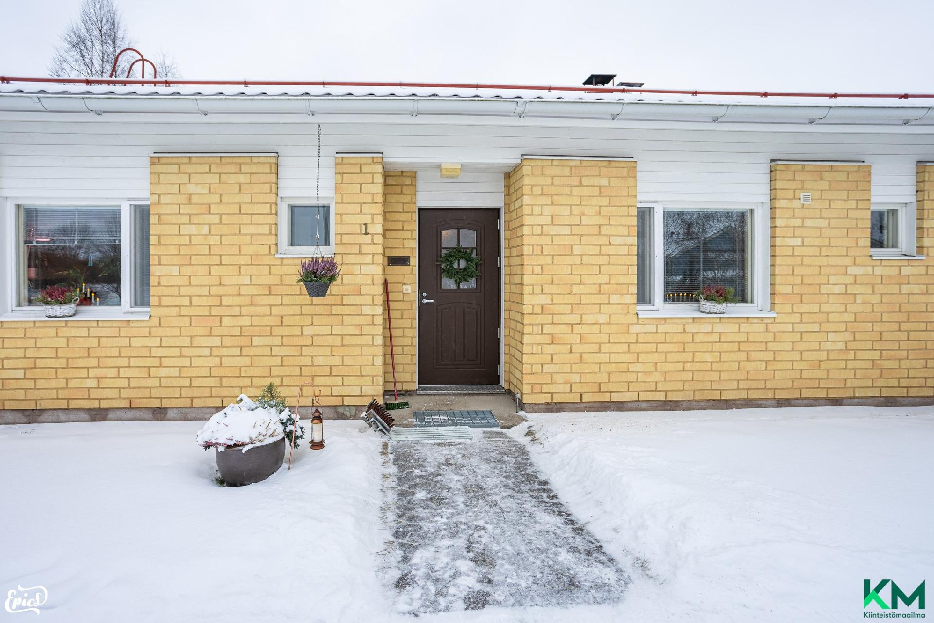 Aurinkorinne 1, Kirkonkylä, Vesilahti