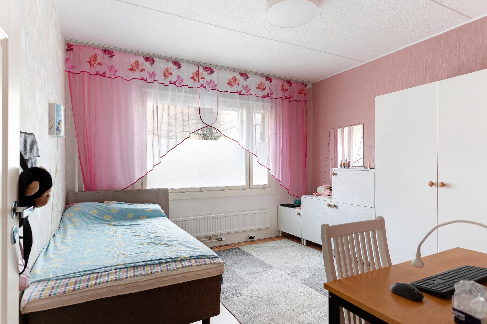 Raappavuorenreuna 2, Martinlaakso, Vantaa