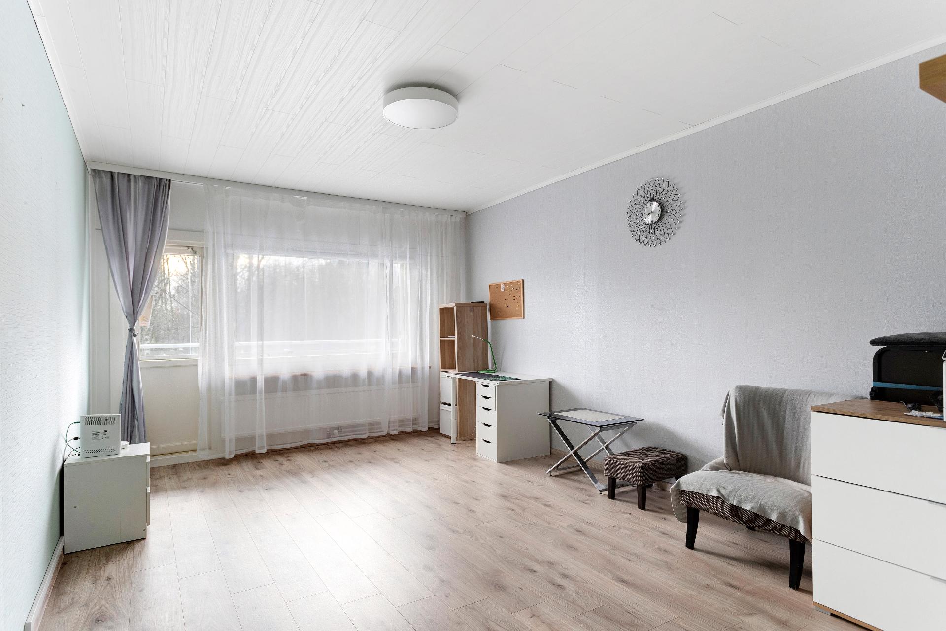 Raappavuorenreuna 2, Martinlaakso, Vantaa