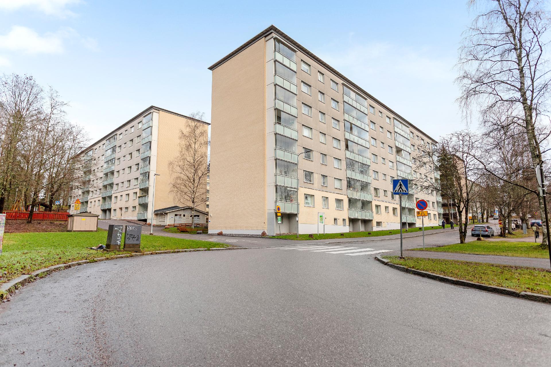 Raappavuorenreuna 2, Martinlaakso, Vantaa