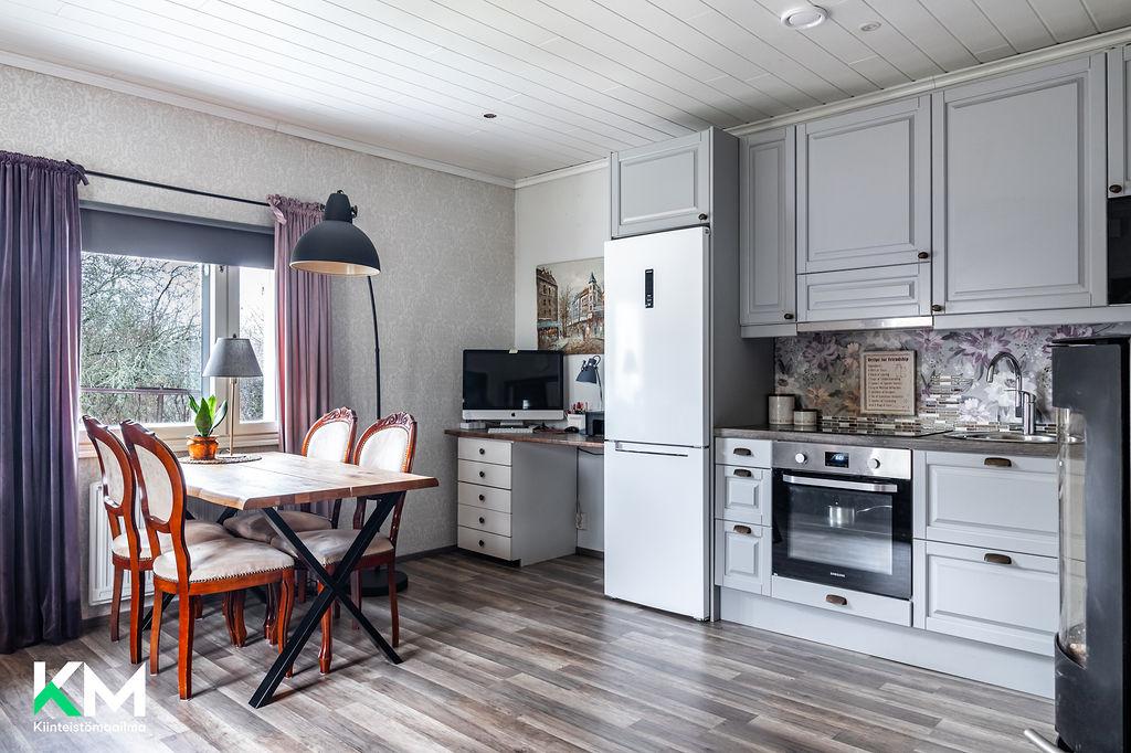 Mäntsäläntie 28, Laune, Lahti