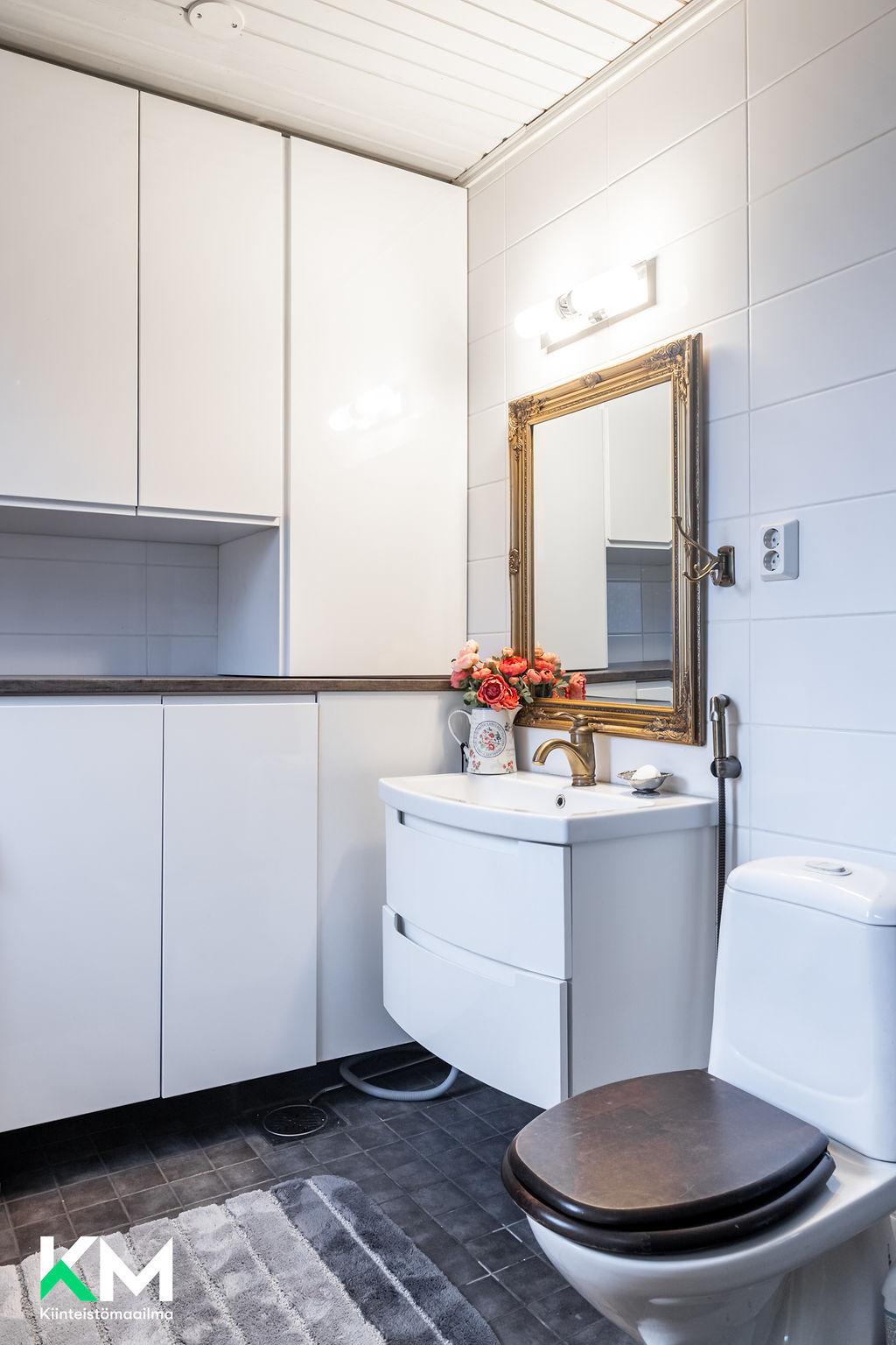 Mäntsäläntie 28, Laune, Lahti