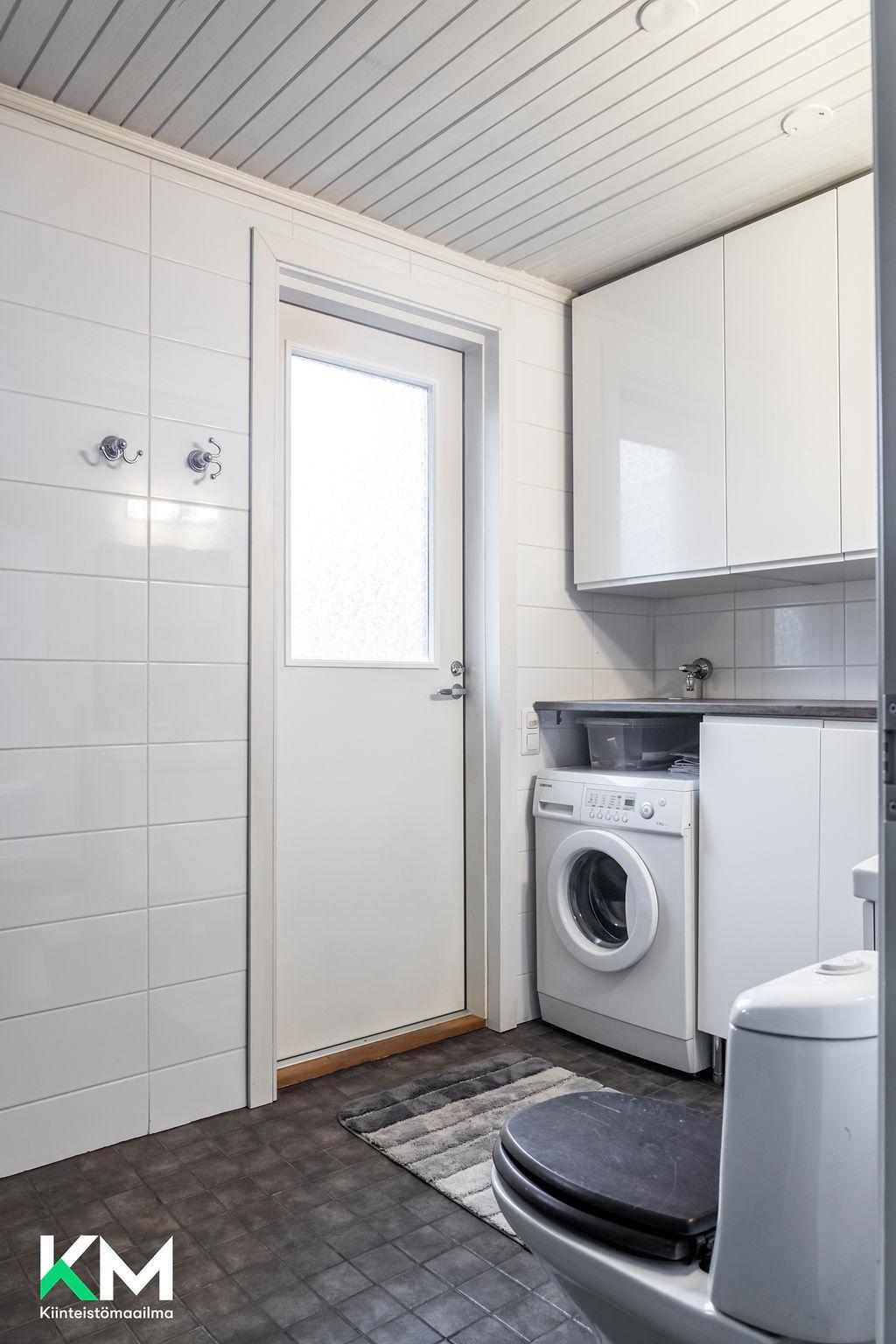 Mäntsäläntie 28, Laune, Lahti