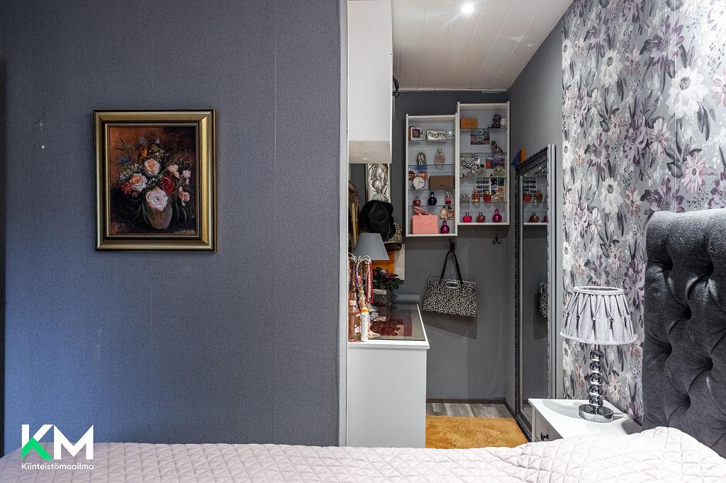 Mäntsäläntie 28, Laune, Lahti