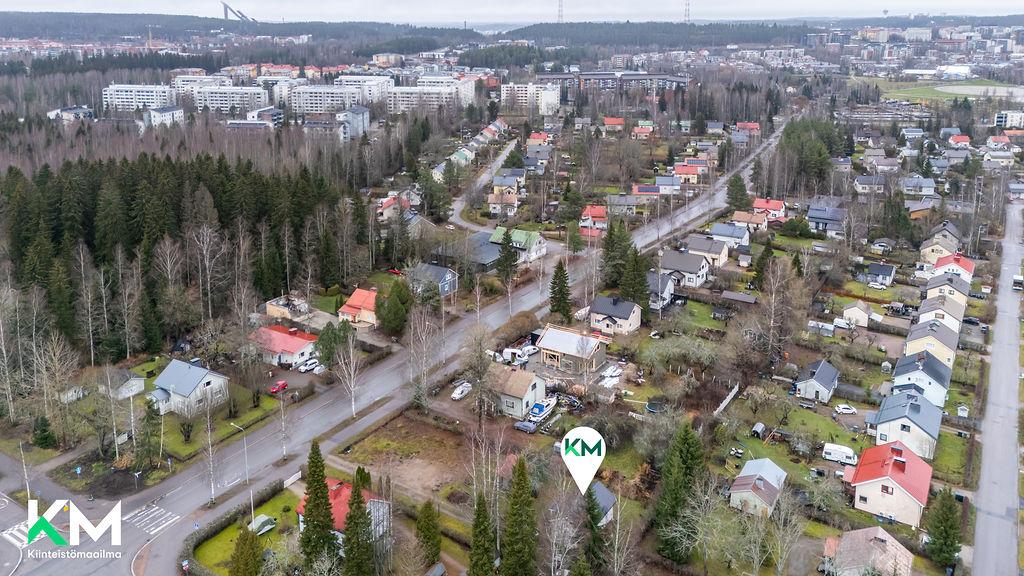 Mäntsäläntie 28, Laune, Lahti