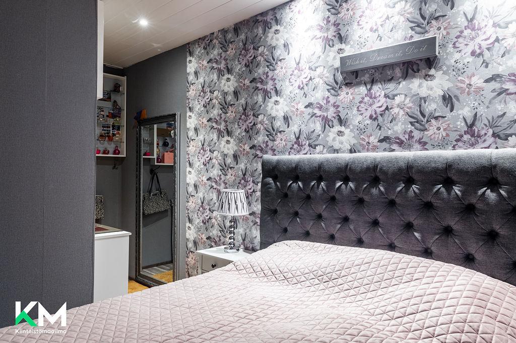 Mäntsäläntie 28, Laune, Lahti