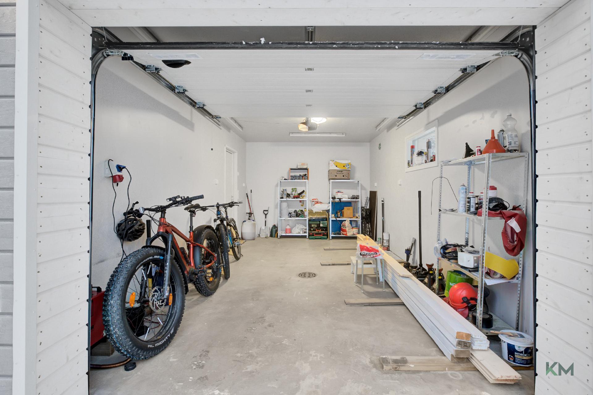 Aurinkotuulentie 5, Vennivaara, Rovaniemi