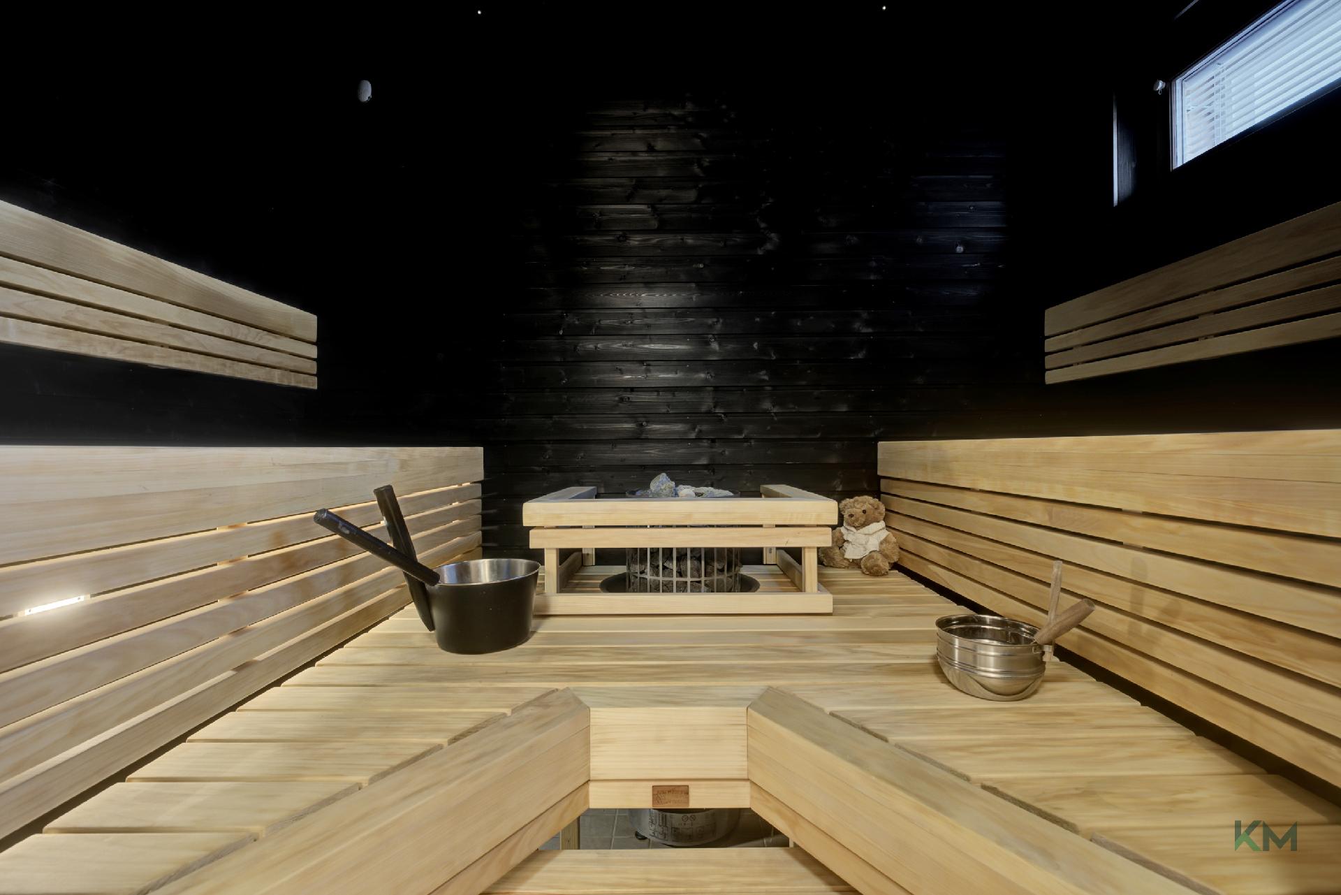 Aurinkotuulentie 5, Vennivaara, Rovaniemi