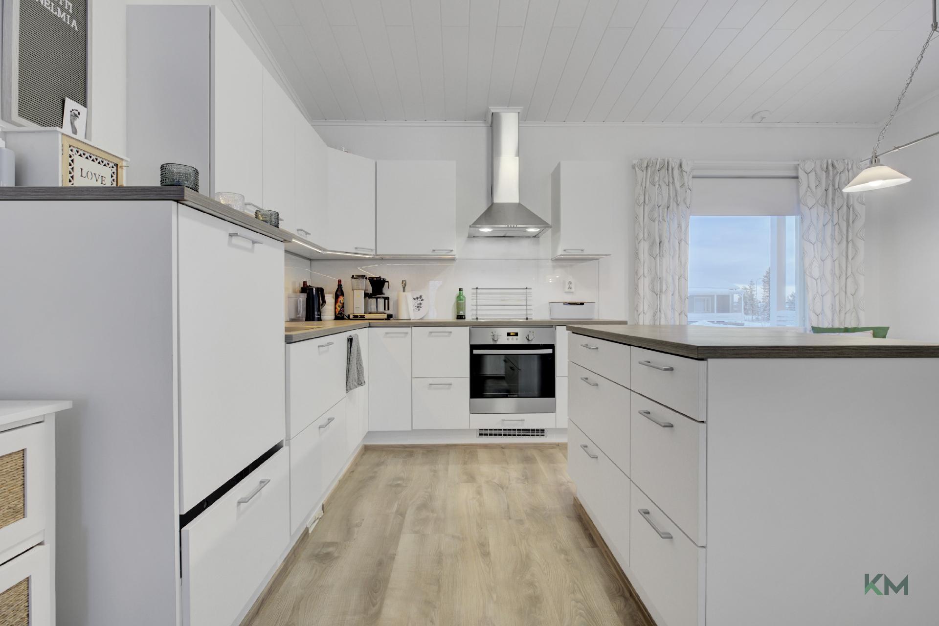 Aurinkotuulentie 5, Vennivaara, Rovaniemi