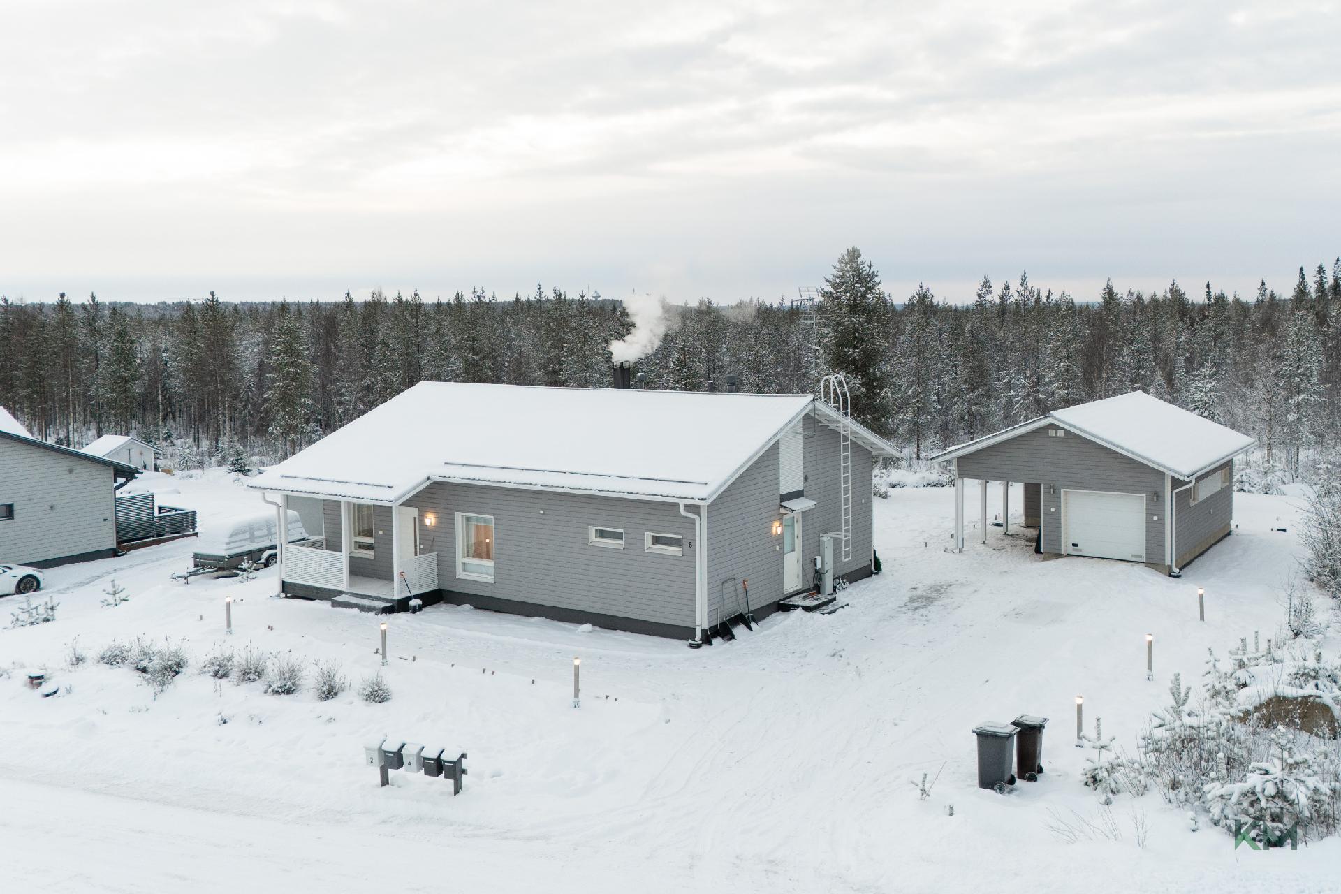 Aurinkotuulentie 5, Vennivaara, Rovaniemi