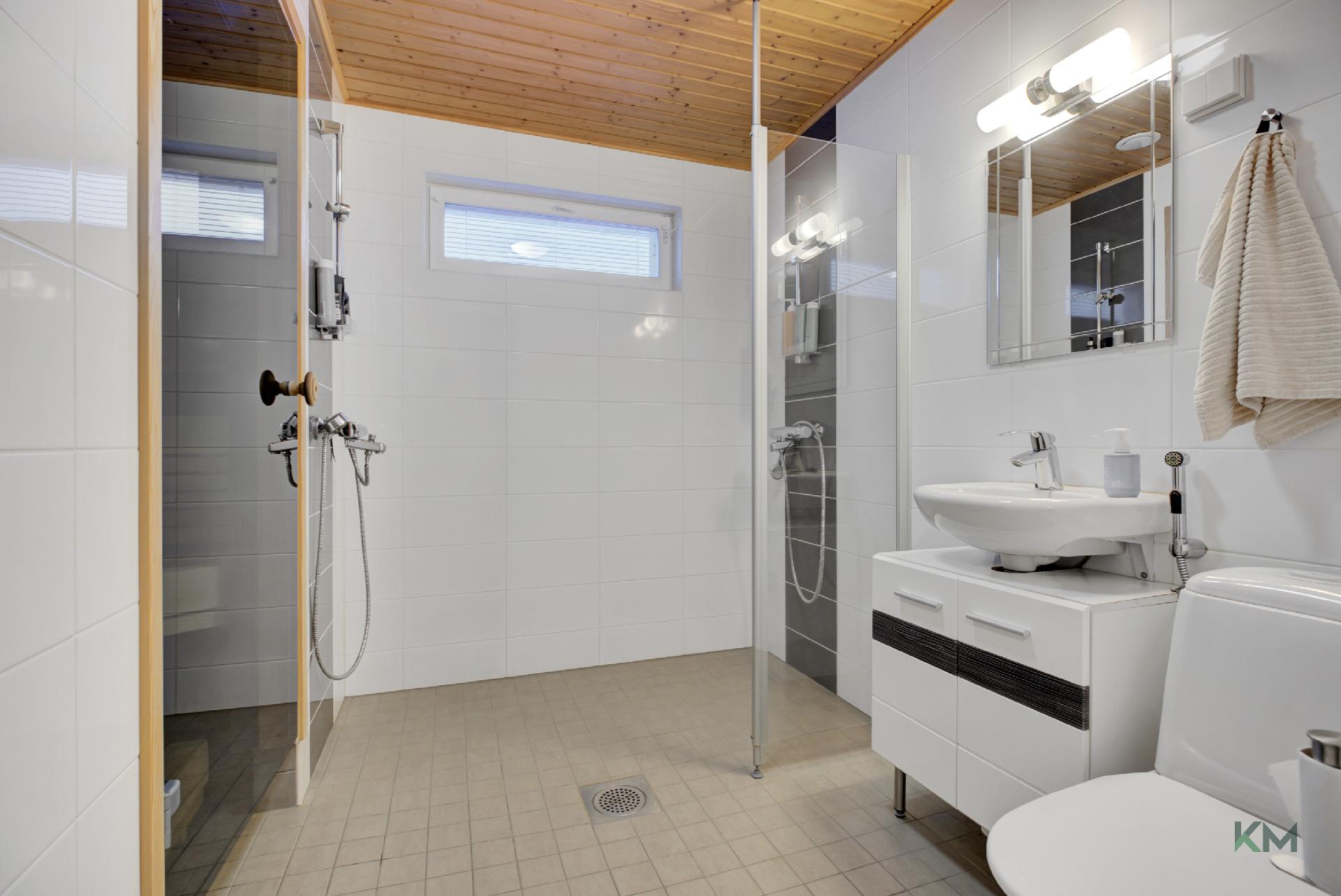 Aurinkotuulentie 5, Vennivaara, Rovaniemi