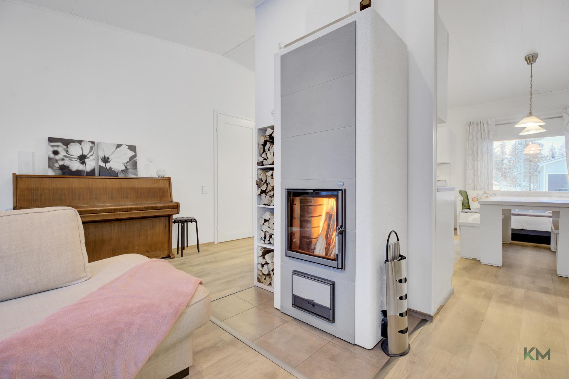 Aurinkotuulentie 5, Vennivaara, Rovaniemi